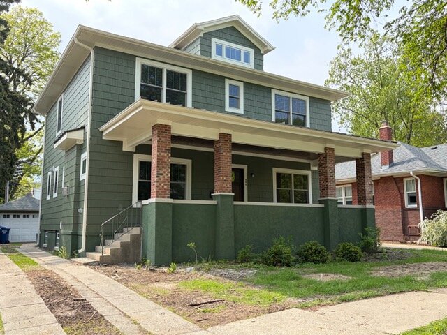 La Grange Park Addition and Renovation